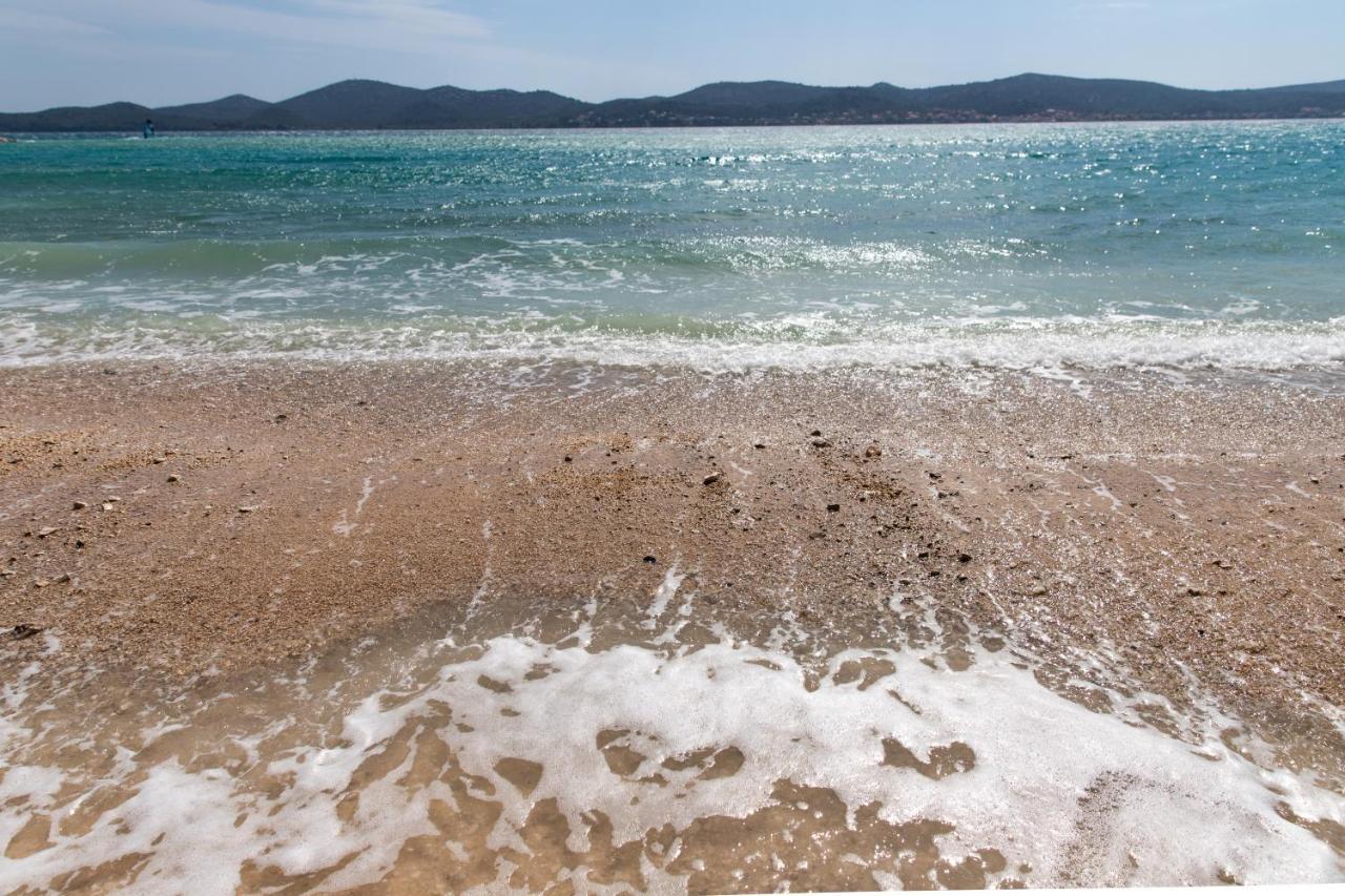 Apartmani Dina Biograd Na Moru Extérieur photo