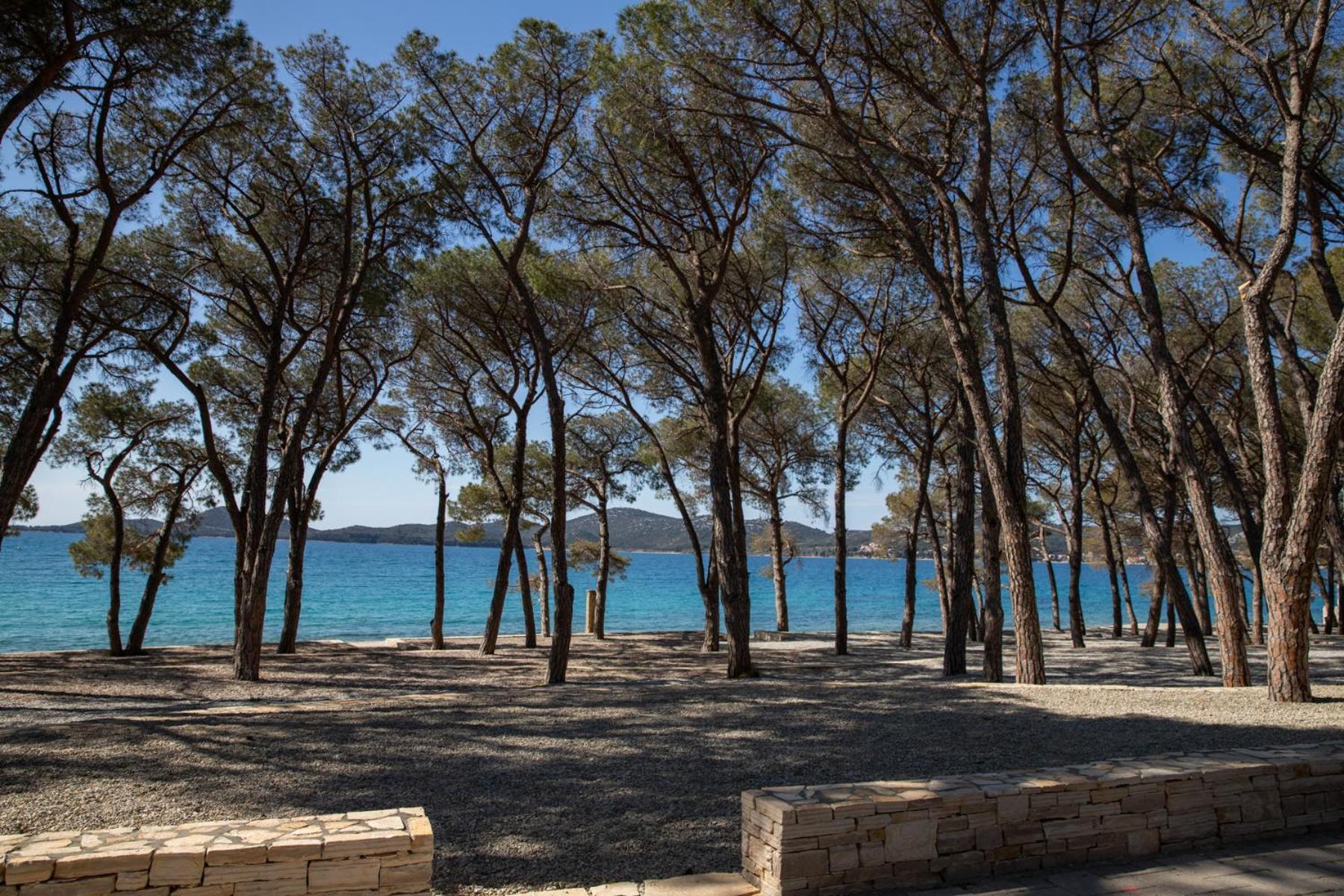 Apartmani Dina Biograd Na Moru Extérieur photo