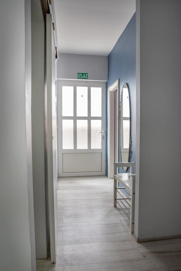 Apartmani Dina Biograd Na Moru Extérieur photo