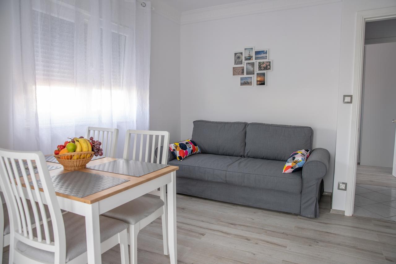 Apartmani Dina Biograd Na Moru Extérieur photo